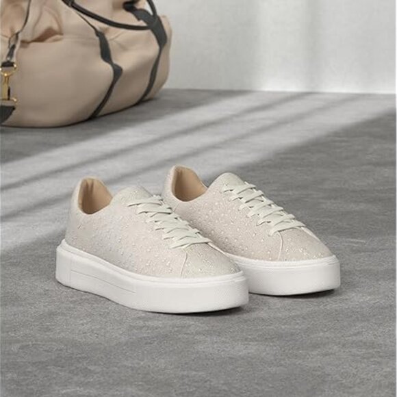 Betsey Johnson Women's Sidny Sneaker, Pearl, 6.5 - Picture 1 of 4